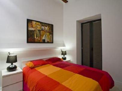 Apartamentos Hiedra Y Tapineria Mercado Central バレンシア エクステリア 写真